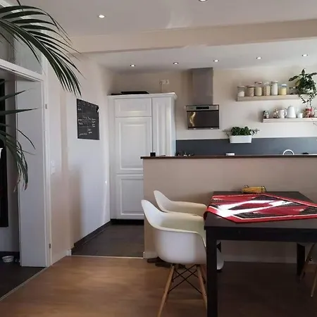 Appartement Schoene Wohnung Ueber Den Daechern Von Ueberlingen